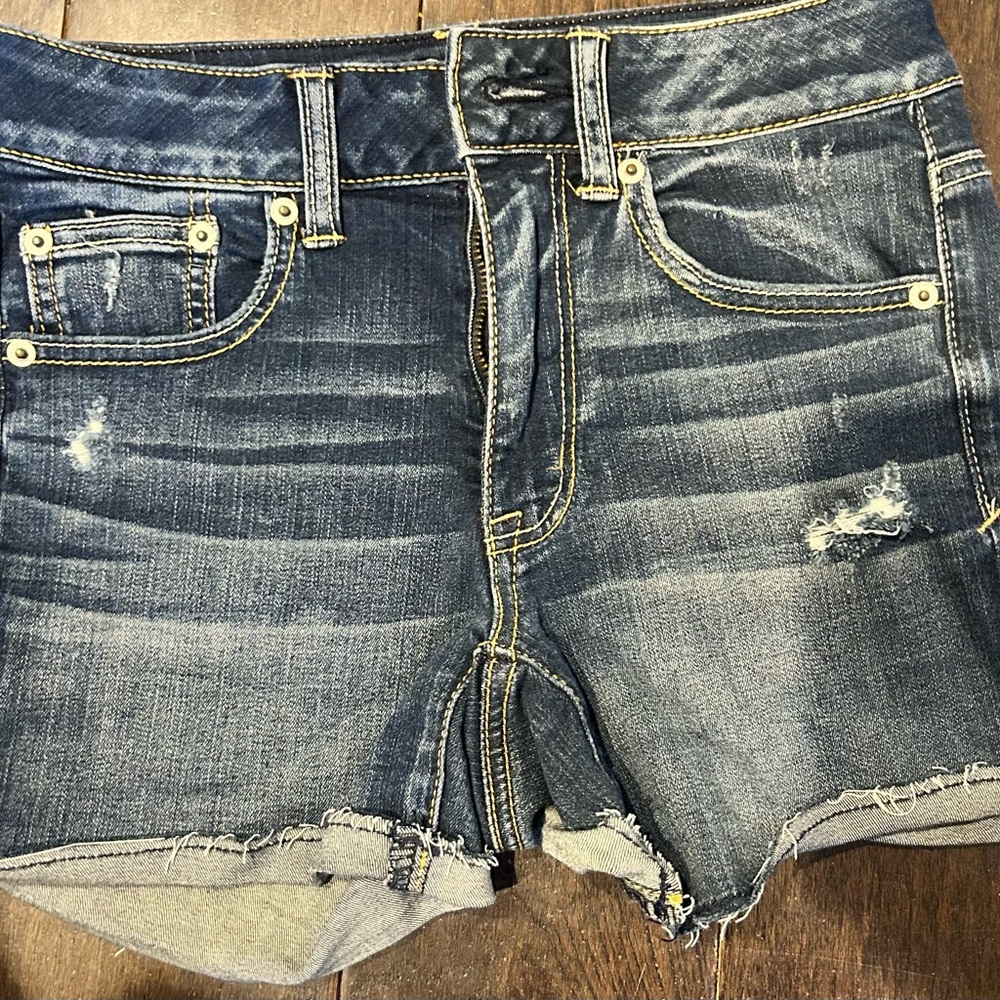 American Eagle women’s jeans shorts - sort soft stretch - Size 2
